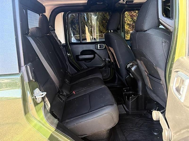 Jeep Gladiator  2021