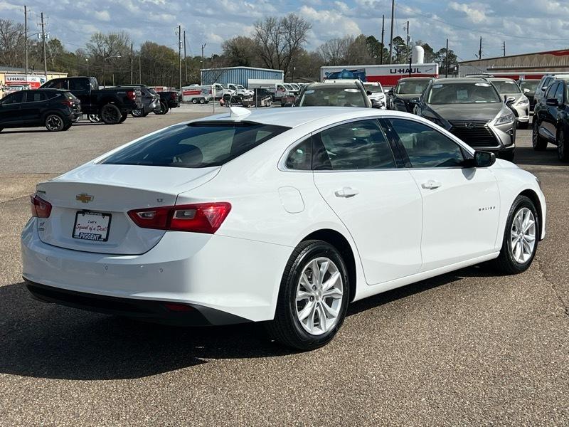 Chevrolet Malibu  2025