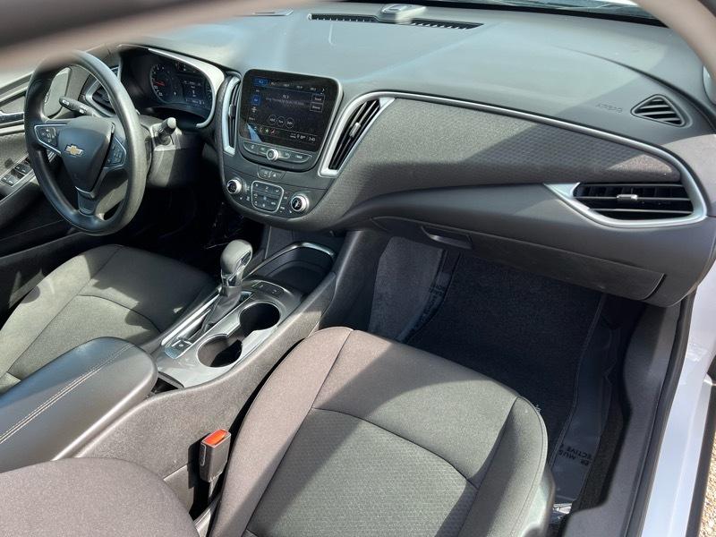 Chevrolet Malibu  2025