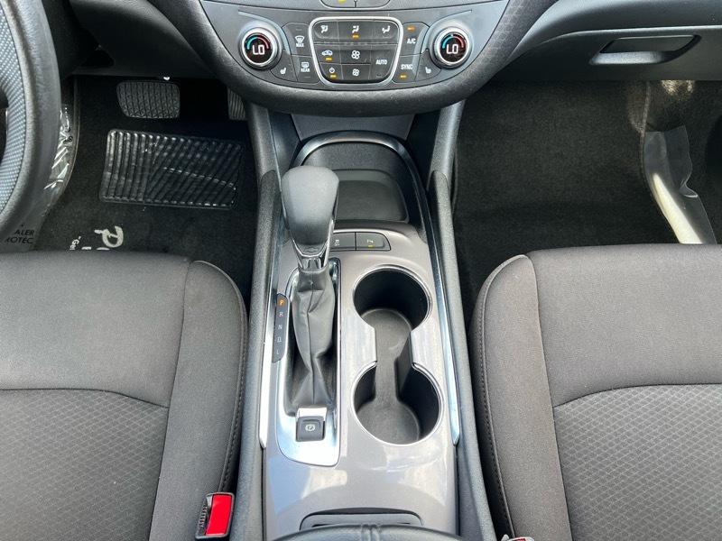 Chevrolet Malibu  2025