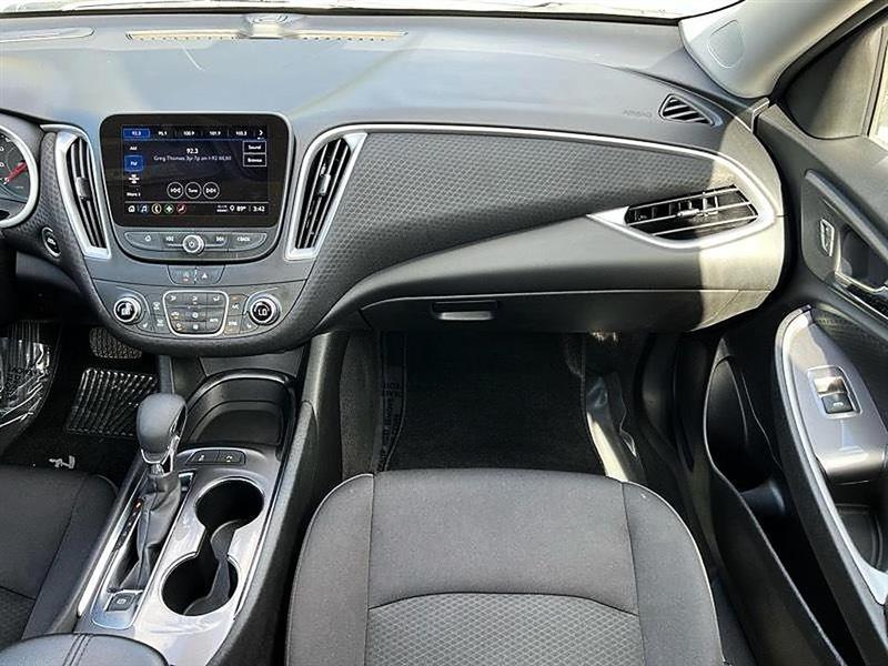 Chevrolet Malibu  2025