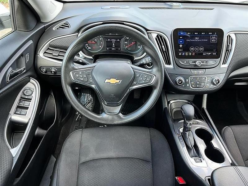 Chevrolet Malibu  2025