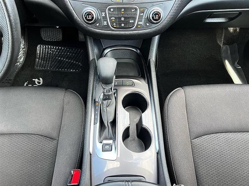 Chevrolet Malibu  2025