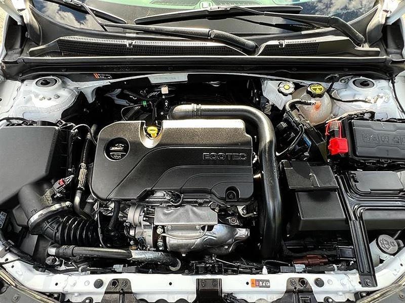 Chevrolet Malibu  2025