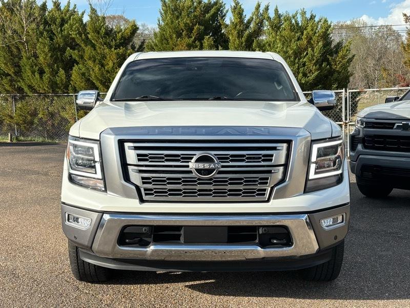 Nissan Titan  2024