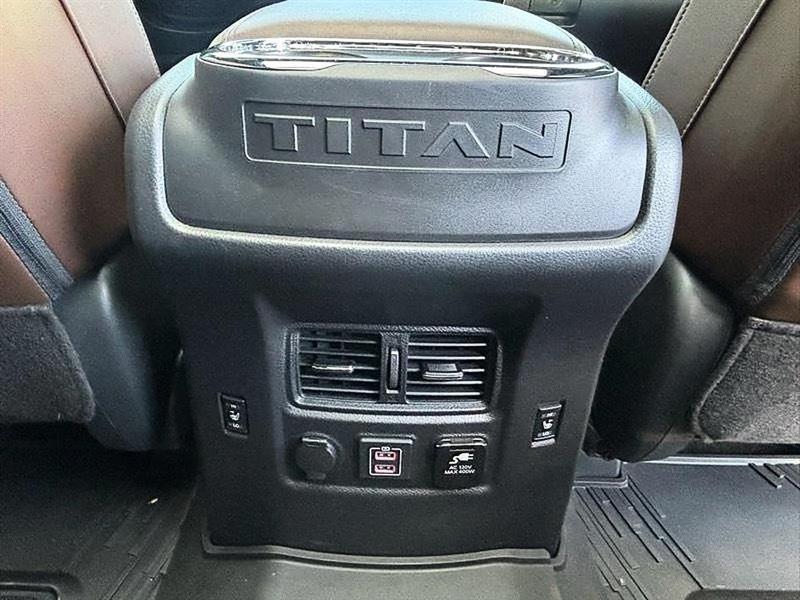 Nissan Titan  2024