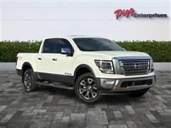 2024 Nissan Titan 