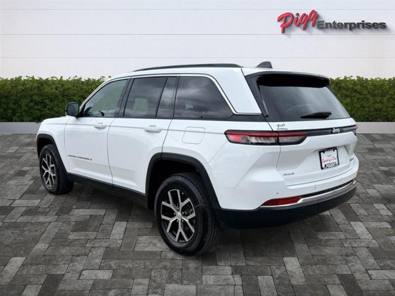 Jeep Grand Cherokee  2025