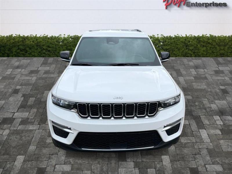 Jeep Grand Cherokee  2025