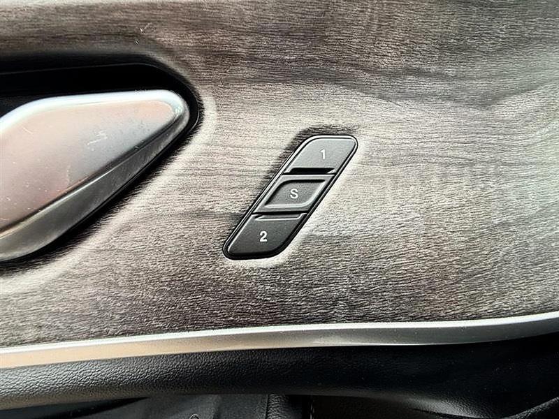 Jeep Grand Cherokee  2025