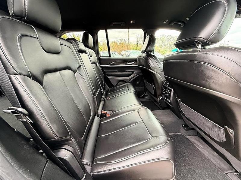 Jeep Grand Cherokee  2025