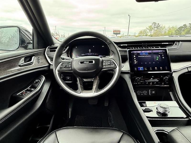 Jeep Grand Cherokee  2025