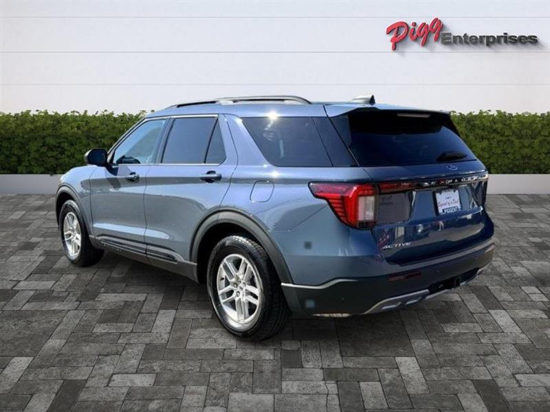 Ford Explorer  2026
