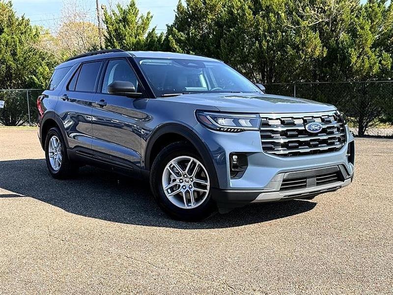 Ford Explorer  2026