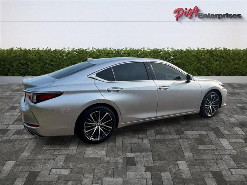 Lexus ES 350  2024