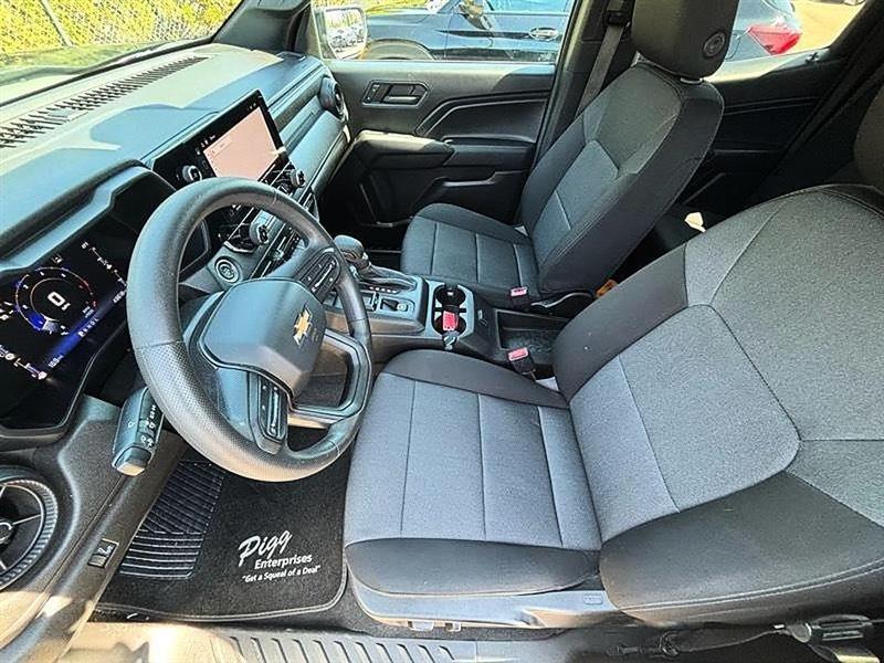 Chevrolet Colorado  2023