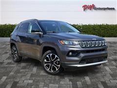 2022 Jeep Compass 