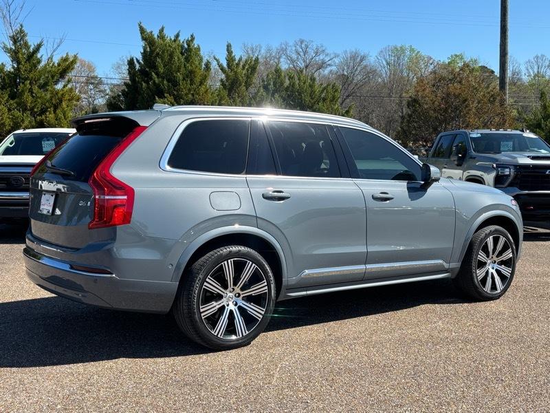 Volvo XC90  2023