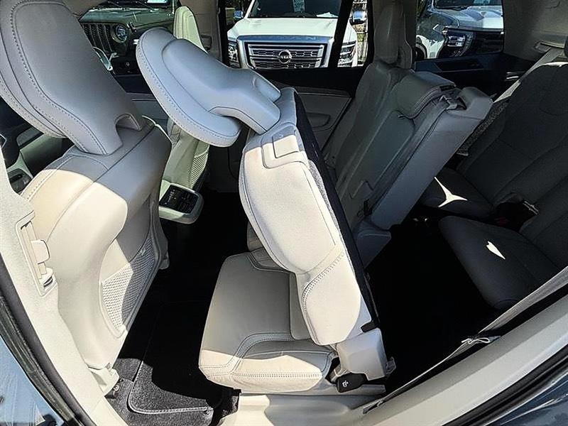 Volvo XC90  2023