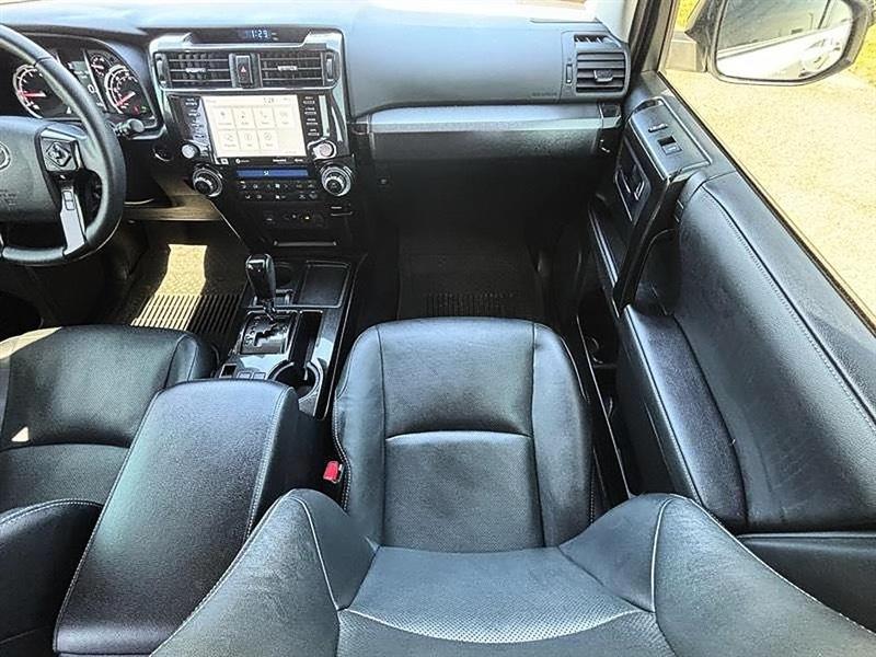 Toyota 4Runner  2021