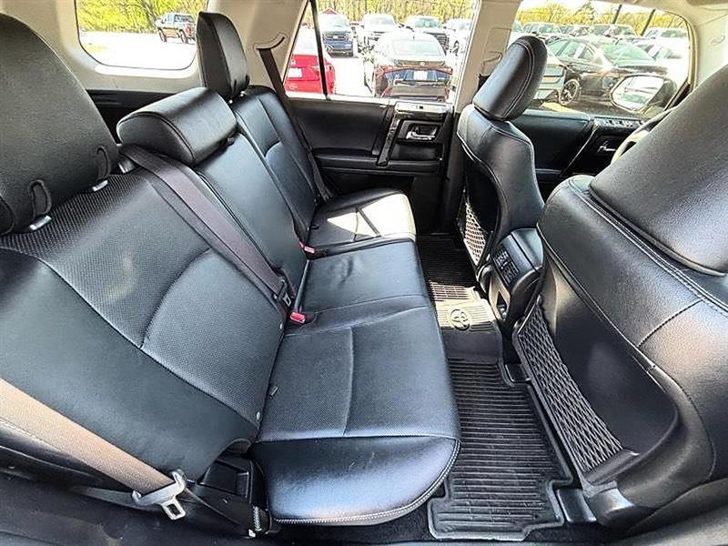 Toyota 4Runner  2021