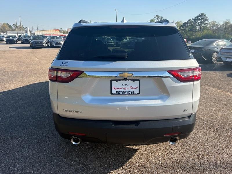 Chevrolet Traverse  2021