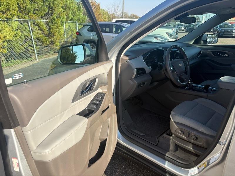 Chevrolet Traverse  2021