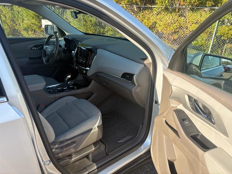 Chevrolet Traverse  2021