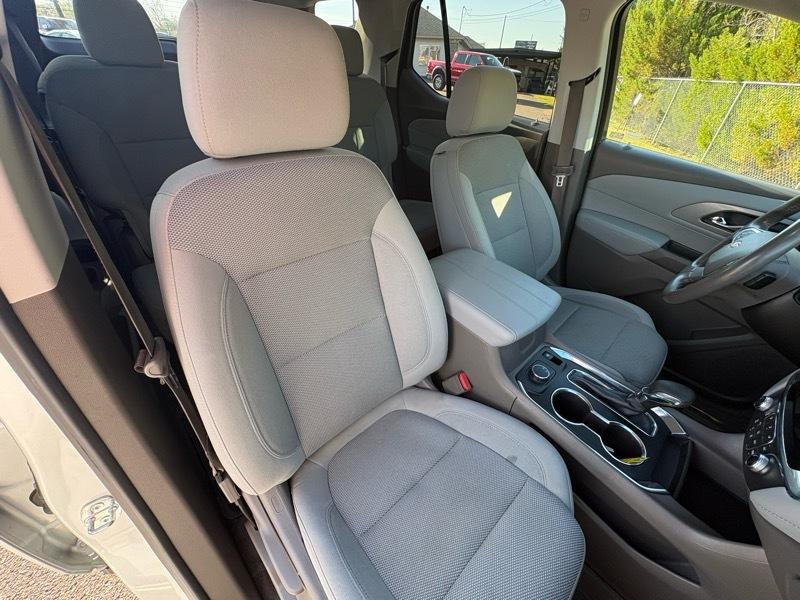 Chevrolet Traverse  2021