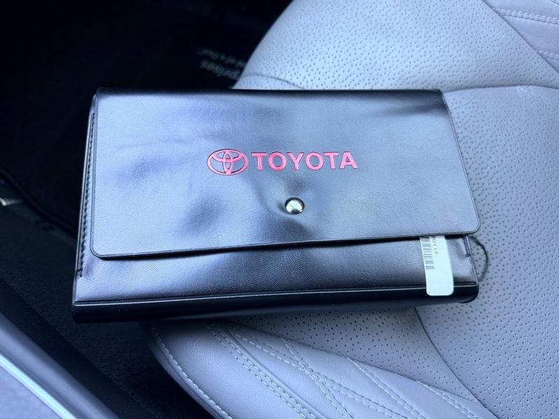 Toyota Avalon Limited 2020