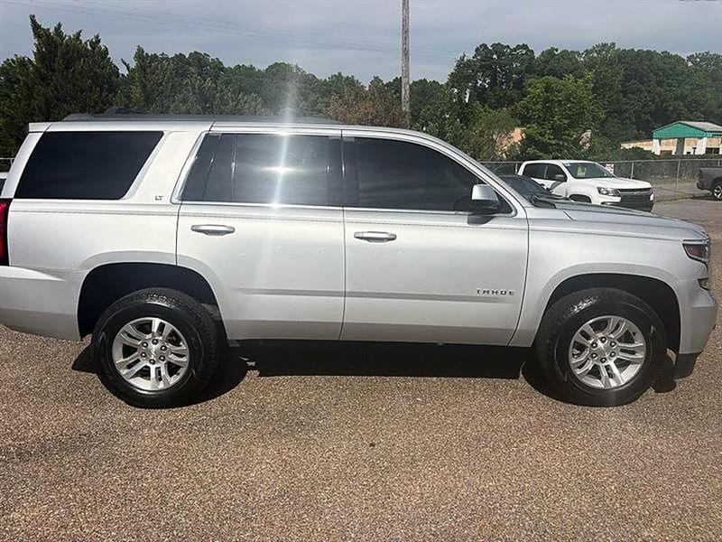 Chevrolet Tahoe  2017