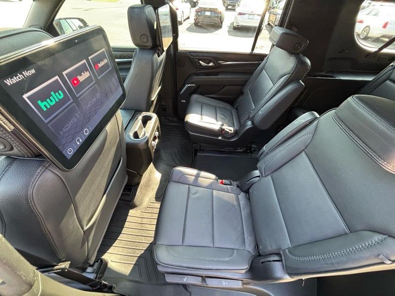 GMC Yukon XL Denali 4WD 2024