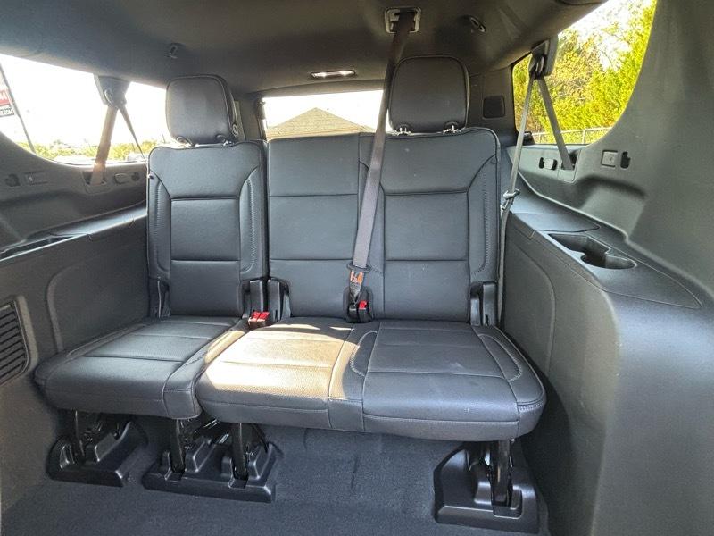 GMC Yukon XL Denali 4WD 2024