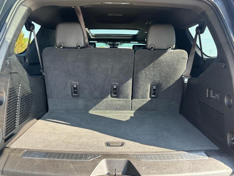 GMC Yukon XL Denali 4WD 2024