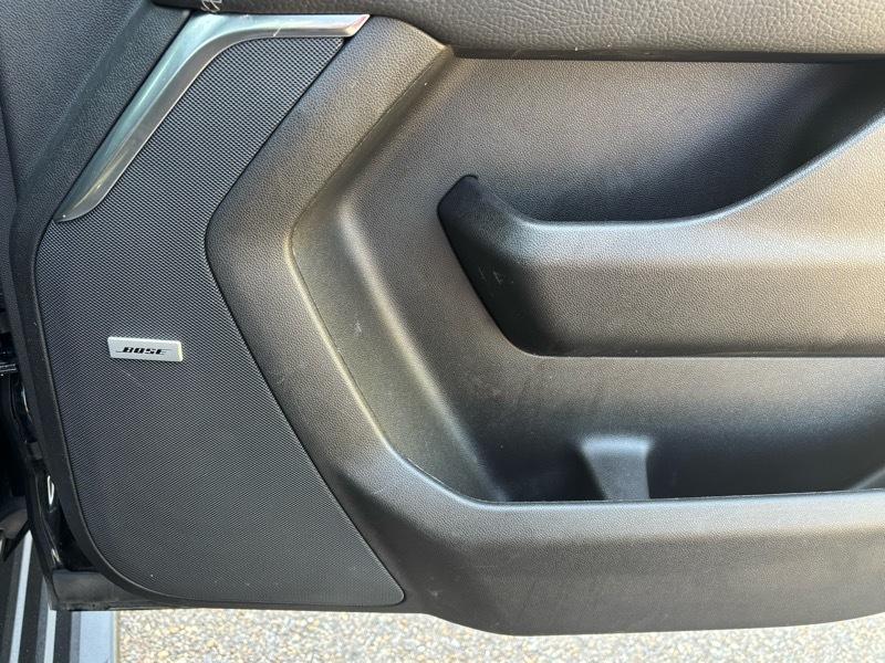 GMC Yukon XL Denali 4WD 2024