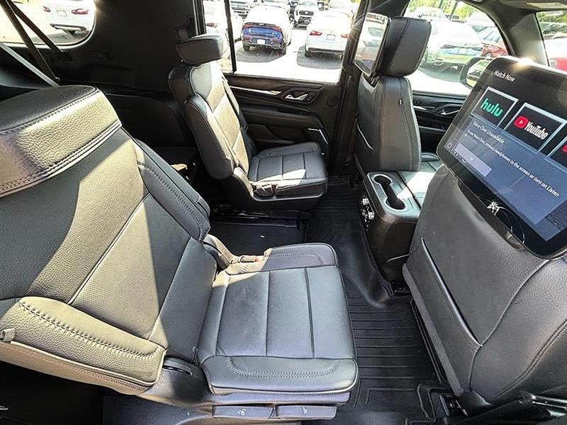 GMC Yukon XL Denali 4WD 2024