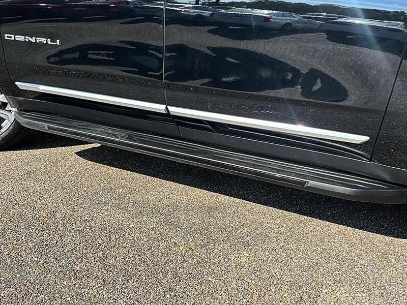 GMC Yukon XL  2024
