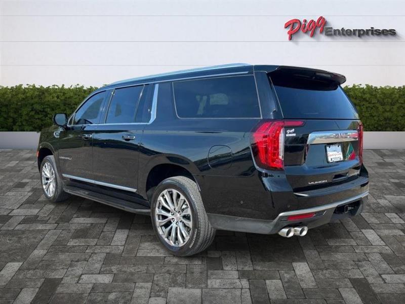 GMC Yukon XL Denali 4WD 2024
