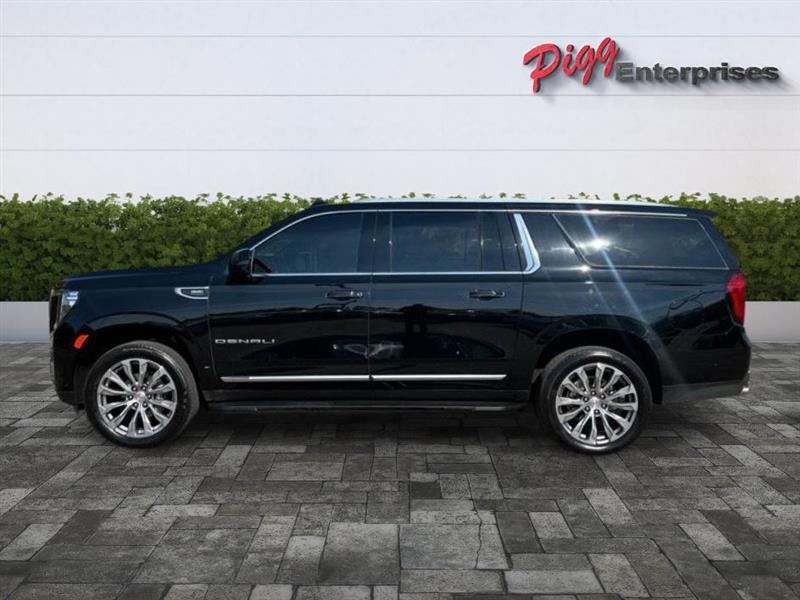 GMC Yukon XL Denali 4WD 2024