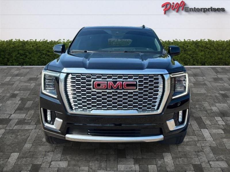 GMC Yukon XL Denali 4WD 2024