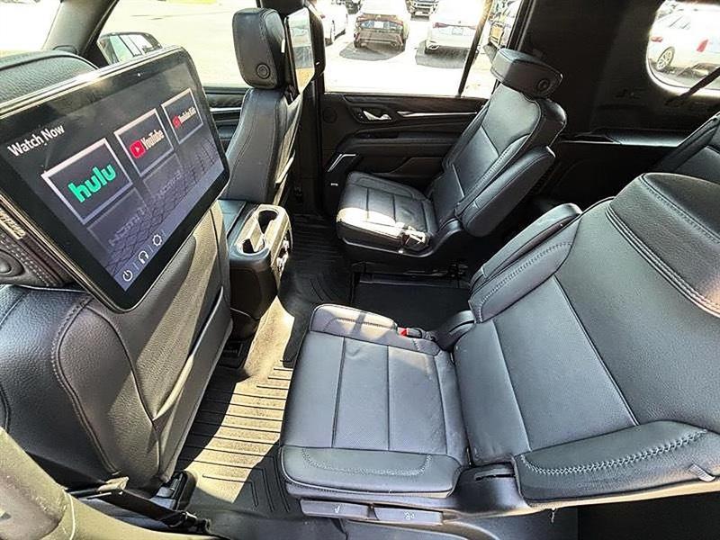 GMC Yukon XL Denali 4WD 2024