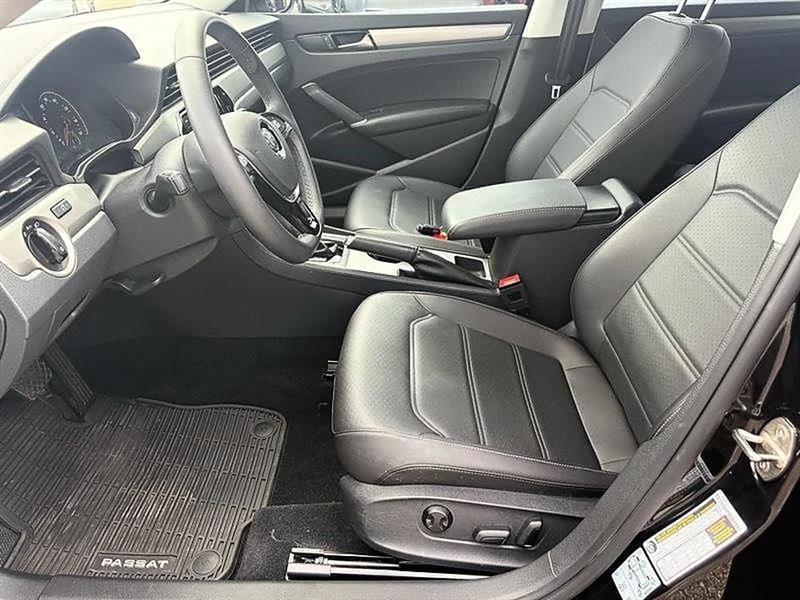 Volkswagen Passat  2021