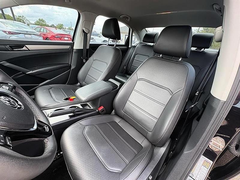 Volkswagen Passat  2021