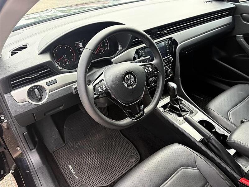 Volkswagen Passat  2021