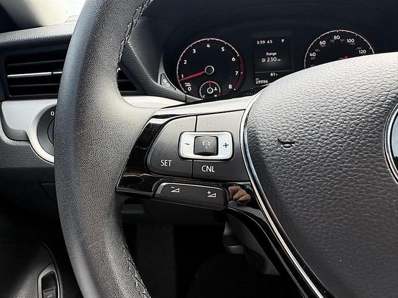 Volkswagen Passat  2021