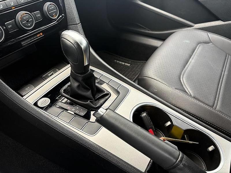 Volkswagen Passat  2021