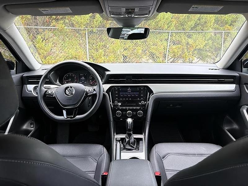 Volkswagen Passat  2021