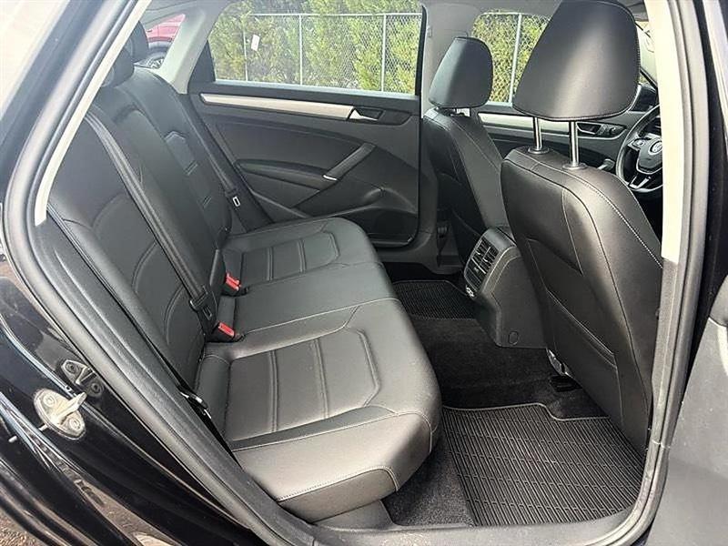 Volkswagen Passat  2021