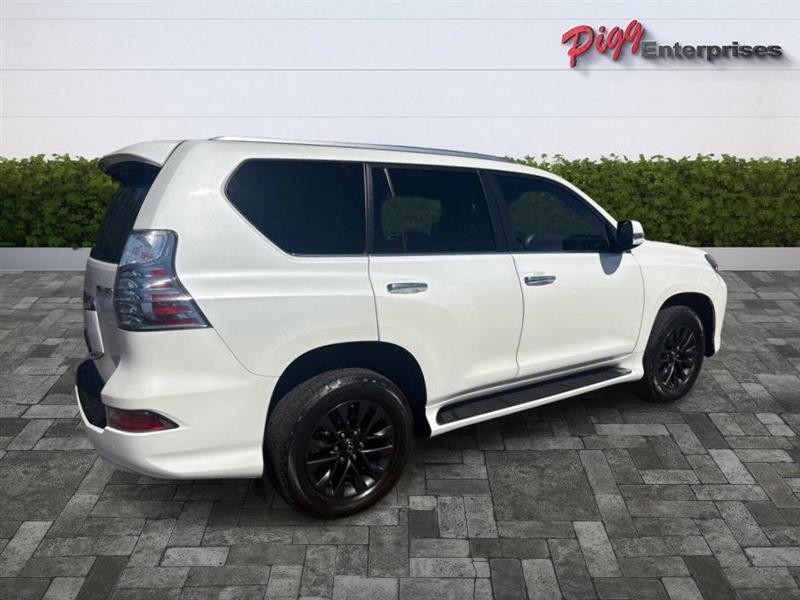 Lexus GX 460  2022