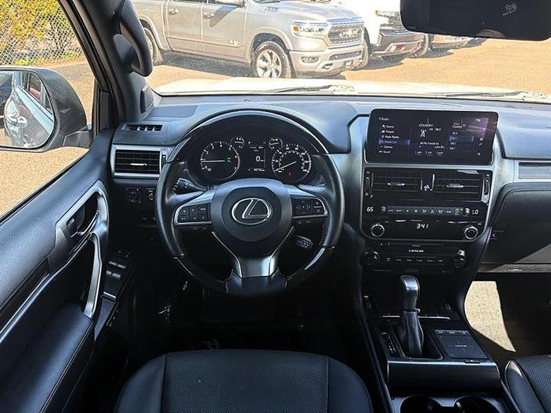 Lexus GX 460  2022